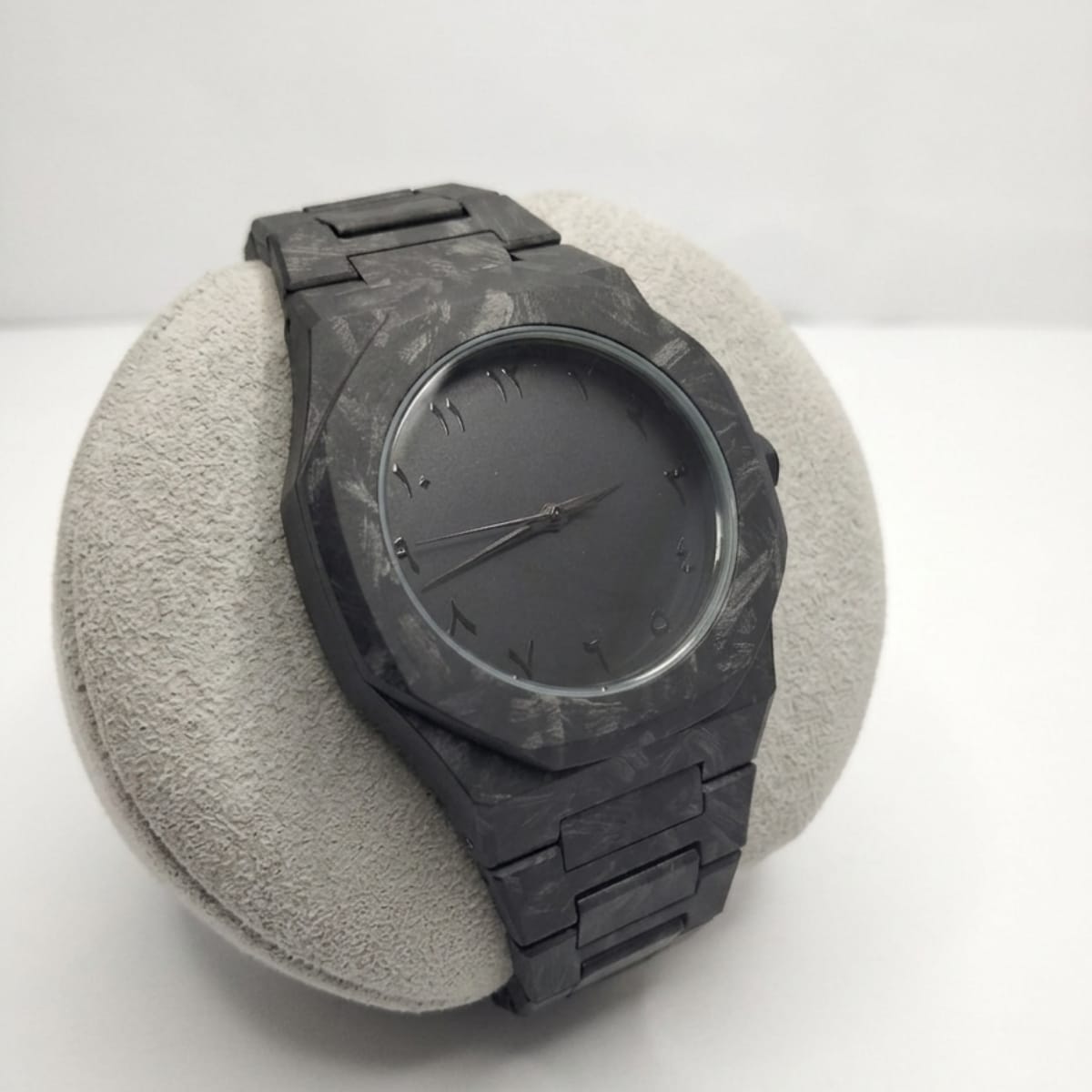 Black Arabic Aura Watch 🖤