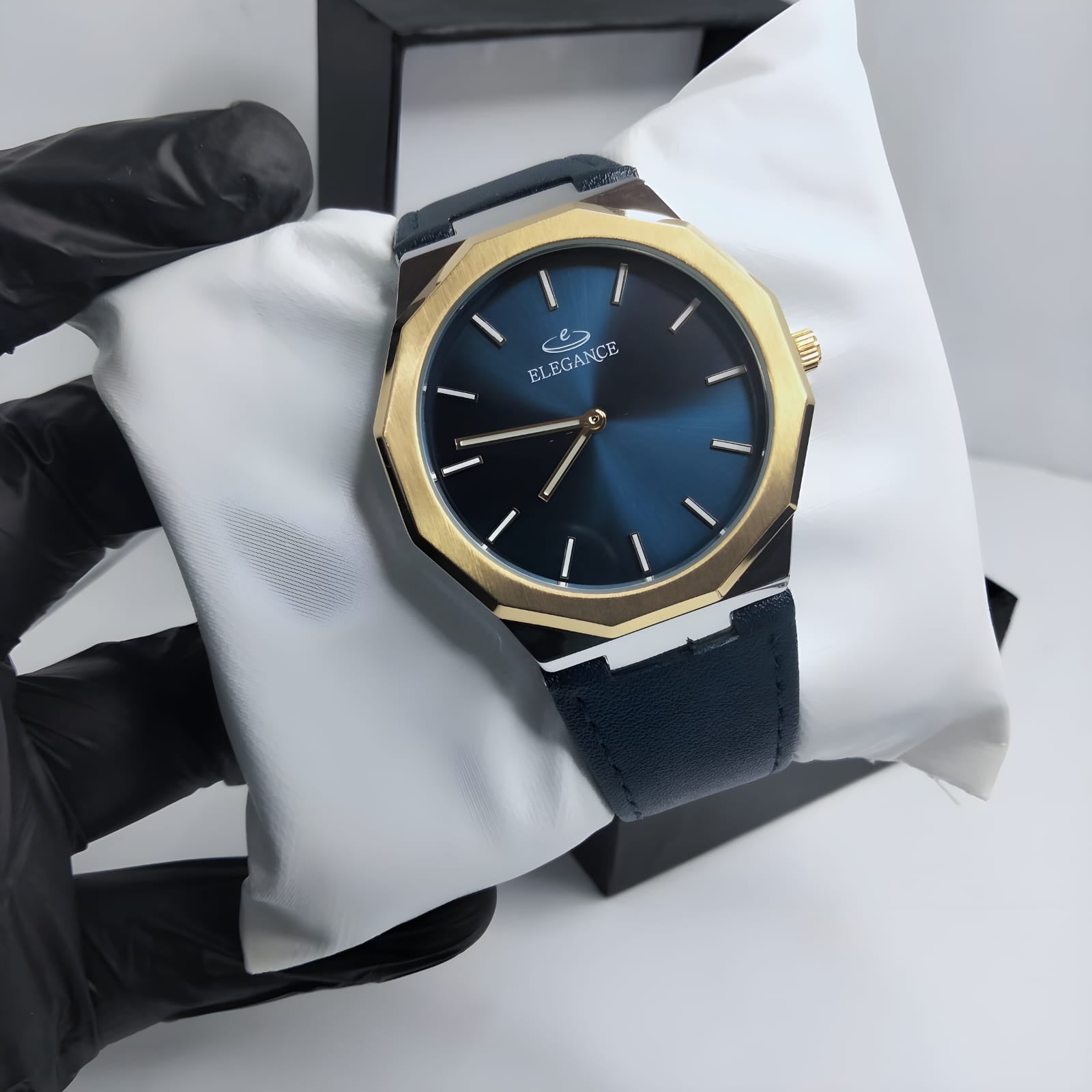 Essential Classic Leather Strap Water Resistant Watch