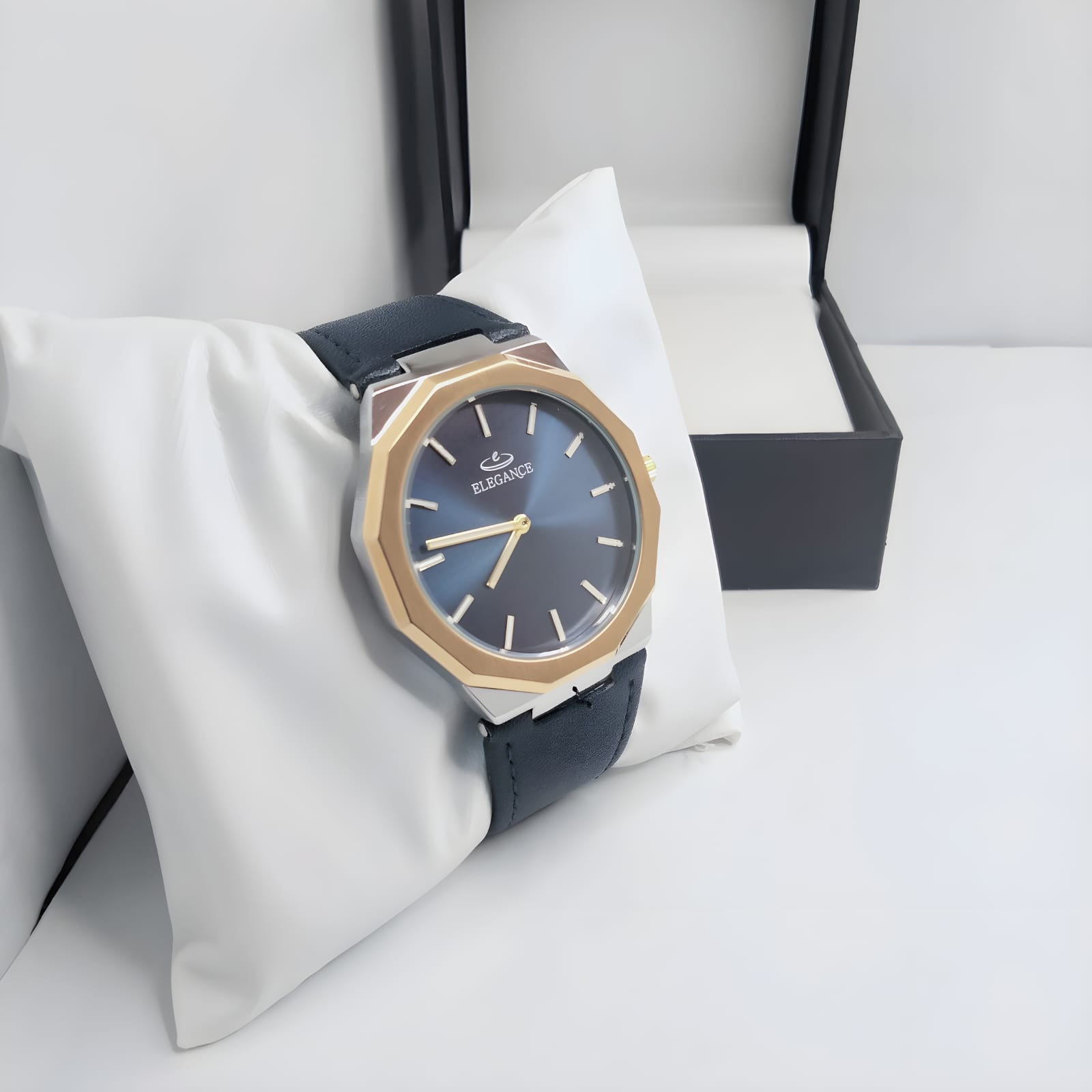Essential Classic Leather Strap Water Resistant Watch