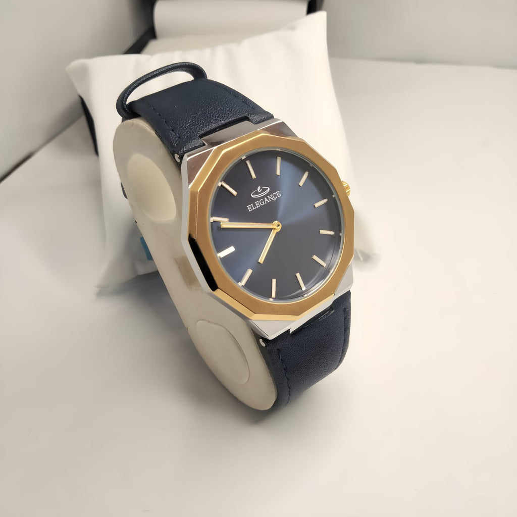Essential Classic Leather Strap Water Resistant Watch