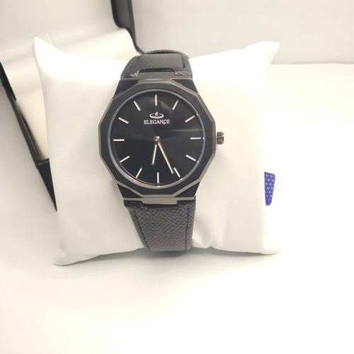 Essential Classic Leather Strap Water Resistant Watch